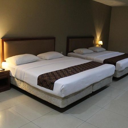 Hotel Palm Inn Баттерворт Экстерьер фото
