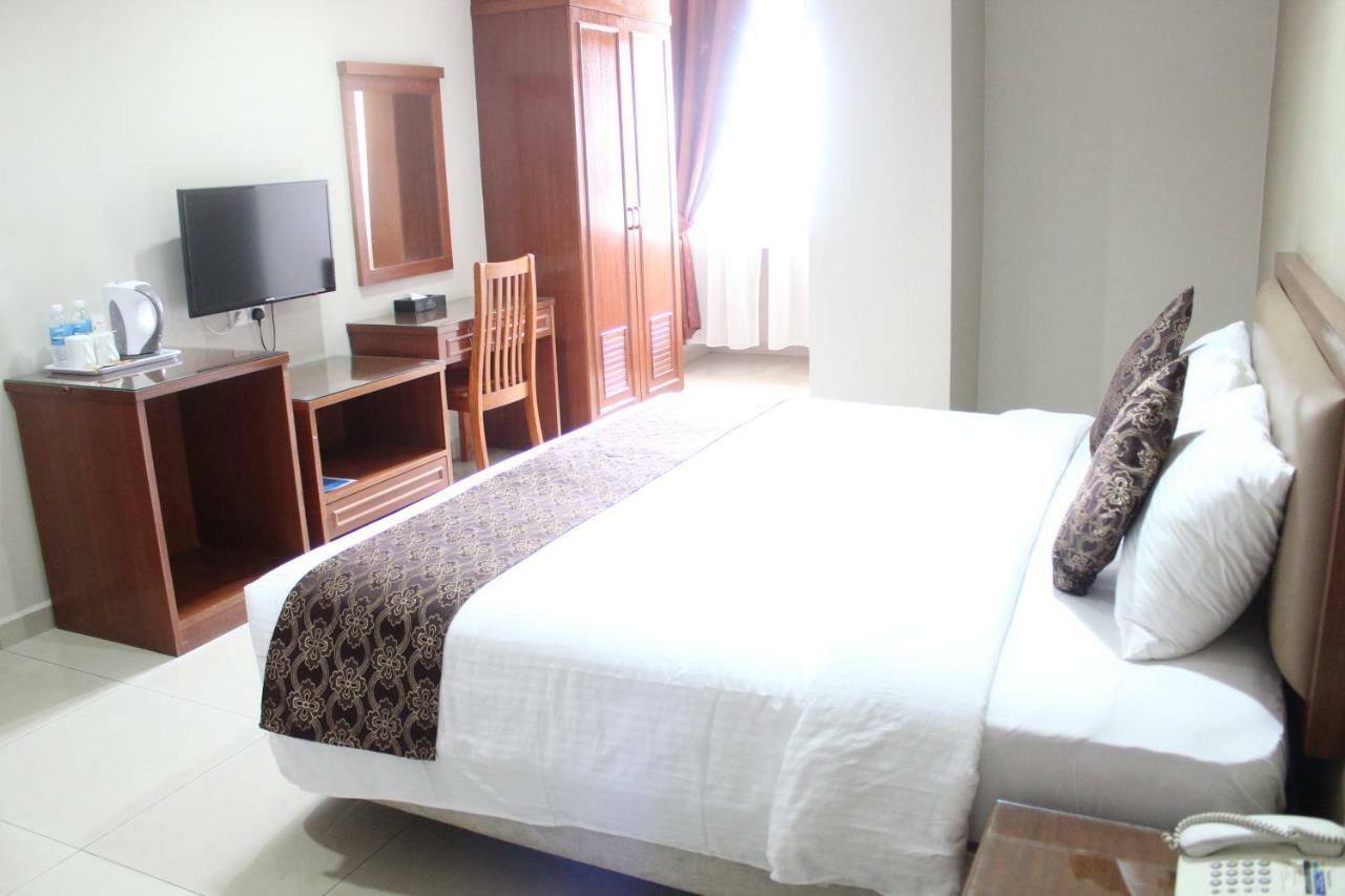 Hotel Palm Inn Баттерворт Экстерьер фото